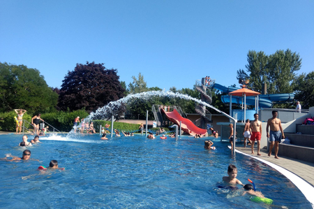 Erlebnisbecken 