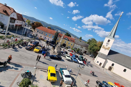 Blick auf den Hauptplatz