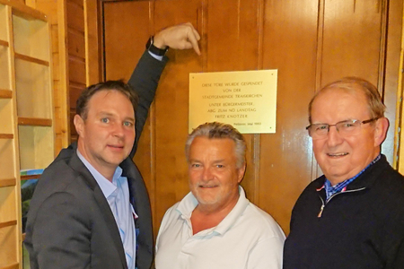 Bgm. Andi Babler, Altbürgermeister Fritz Knotzer mit Pächter.