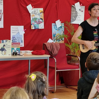 Traiskirchen liest mit Lena Raubaum
