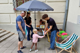 Besucher:innen beim Lesefest 2023