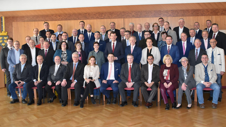 Gruppenfoto der Bürgermeister:innen