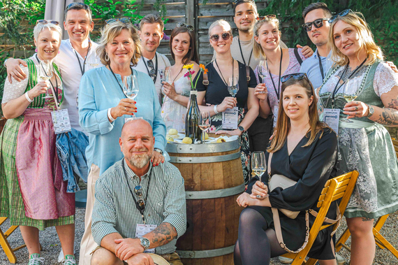 Besucher:innen bei WEIN:GENUSS in Traiskirchen