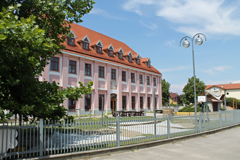 Gebäude von außen.