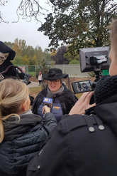 Organisatorin GR*in Sabrina Divoky im Interview mit N1TV