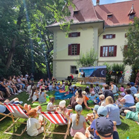 Großer Andrang und begeisterte Gäste beim Lesefest