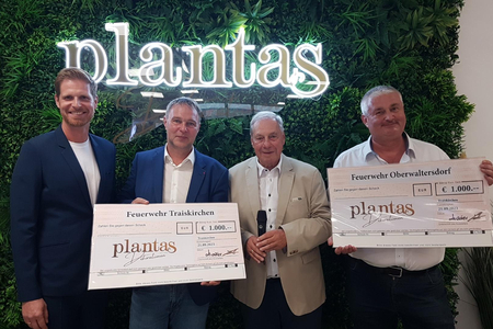 Bürgermeister Babler mit den Plantas Inhabern.