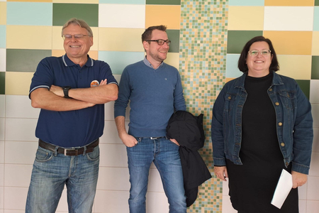 Gruppenfoto beim Schulbesuch der MS