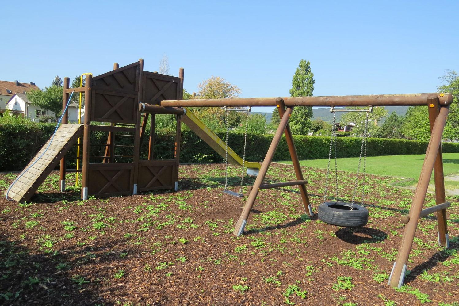 Spielplatz Sportplatzstraße beim Jirovetzhaus
