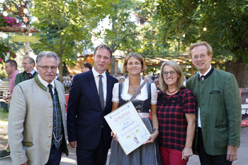Bgm. Andi Babler, Vizebürgermeister Franz Gartner, STR Johannes Herbst und Gäste.