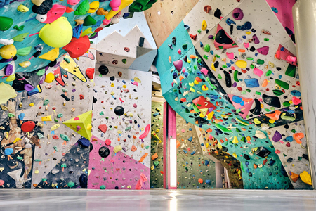 Die Boulderwand.