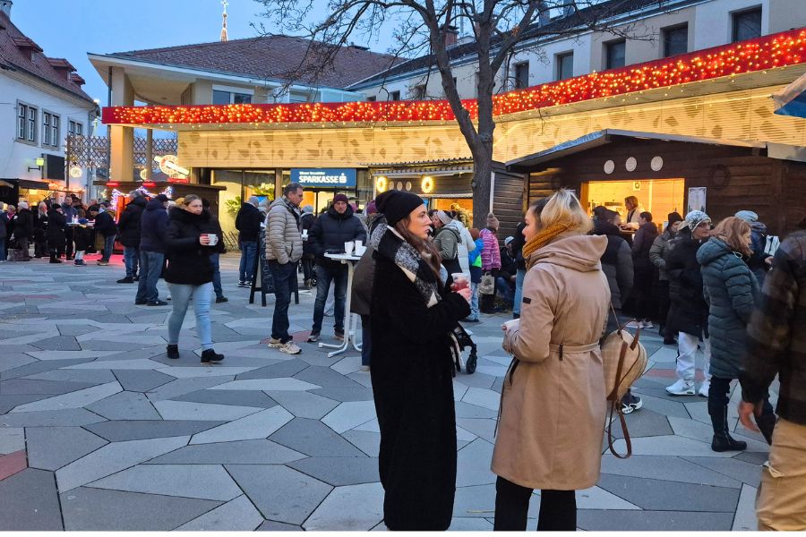 Der Weihnachtsmarkt im Arkadia feiert eine gelungene Premiere